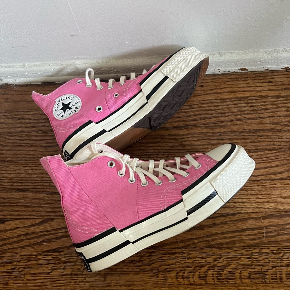 Converse Women's Pink Canvas High-Tops
